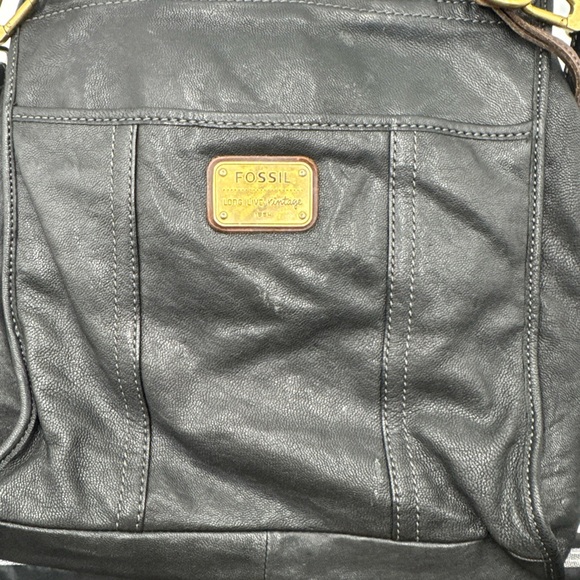 Fossil Vintage Black Leather Backpack with Brown Accents - Picture 8 of 14